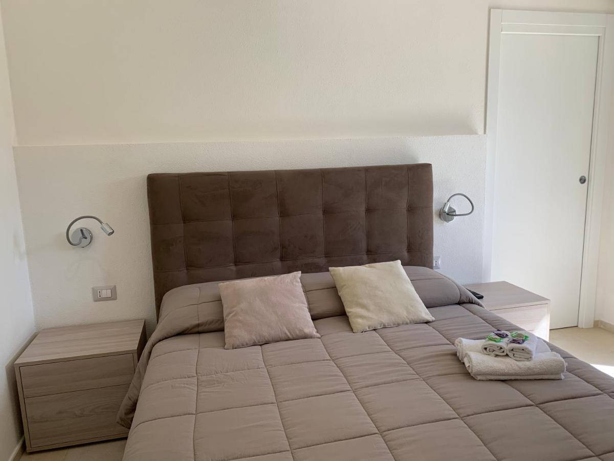 B&B Somiar San Teodoro  Exterior photo
