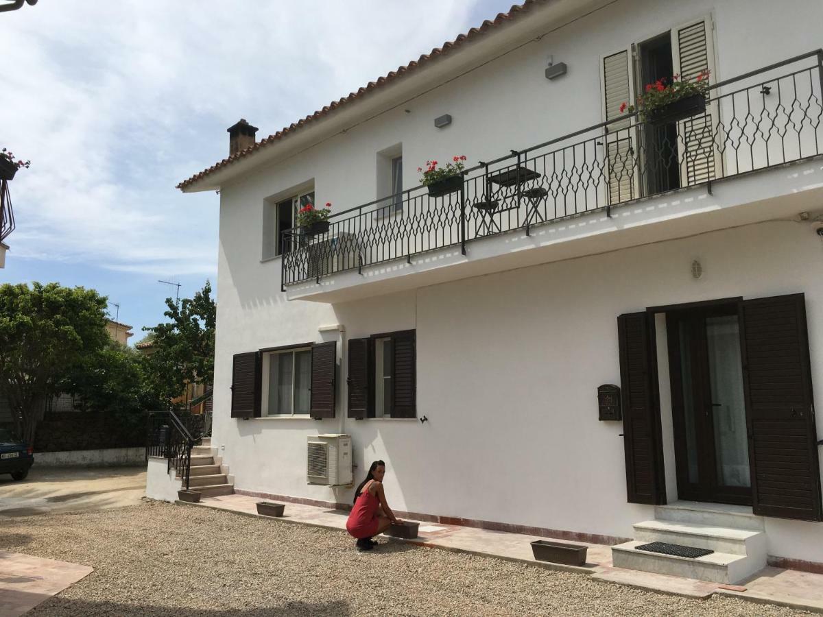 B&B Somiar San Teodoro  Exterior photo